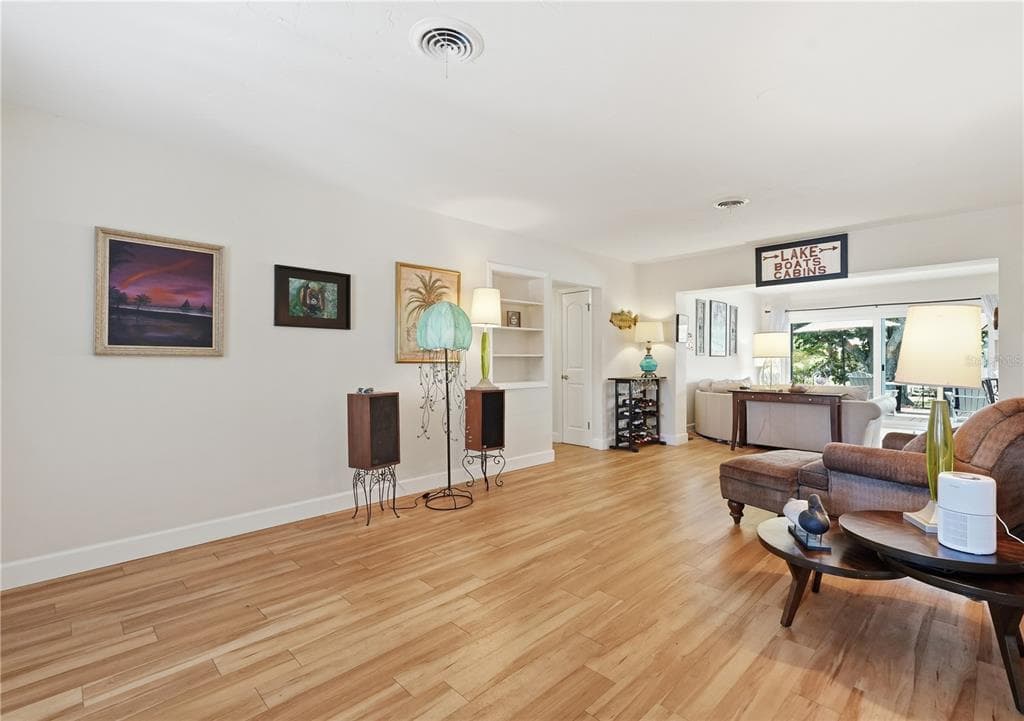 179 E CANAL DRIVE photo 7