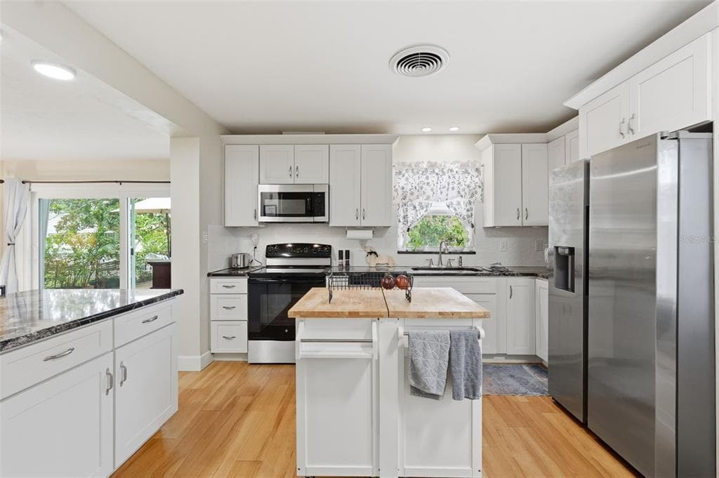 179 E CANAL DRIVE photo 15