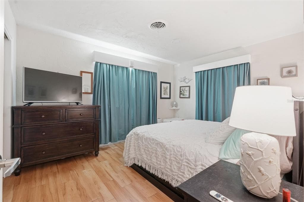 179 E CANAL DRIVE photo 19