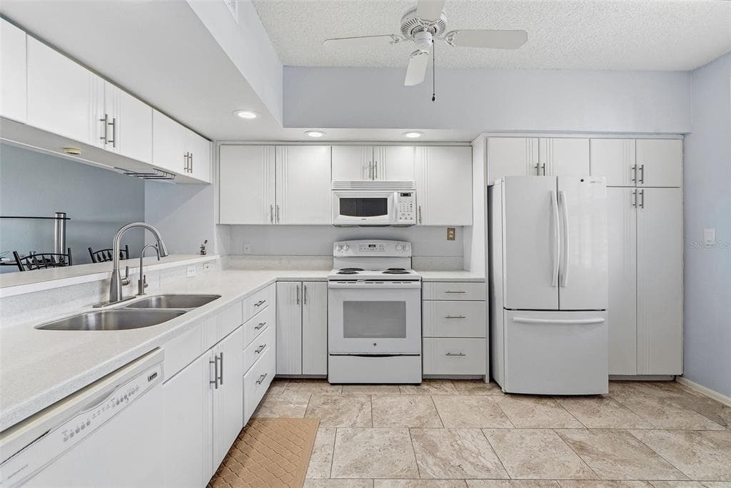 6551 SHORELINE DRIVE 6402 photo 9
