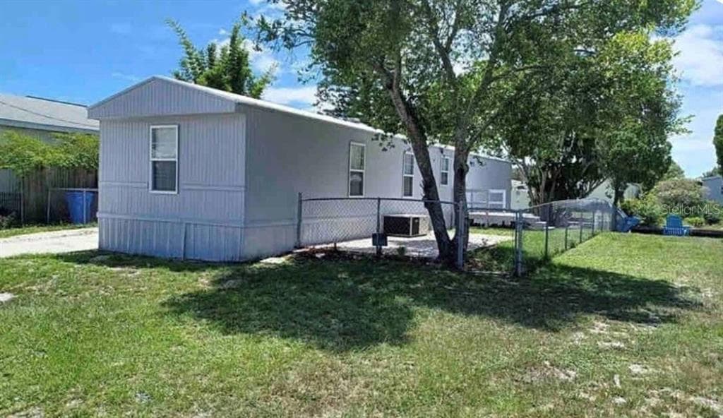 5830 PORTSMOUTH DRIVE photo 1