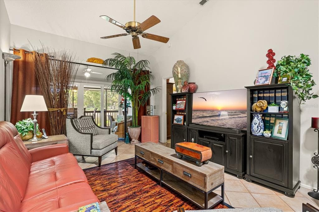 4612 PARK LAKE TERRACE N photo 16