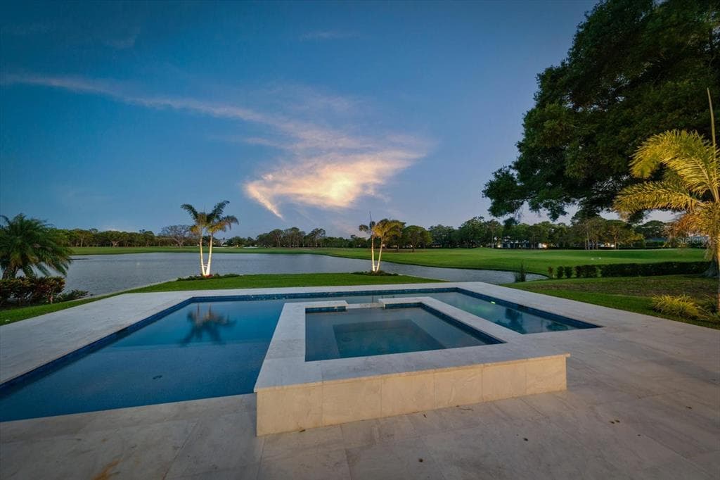 19 HIBISCUS ROAD photo 1