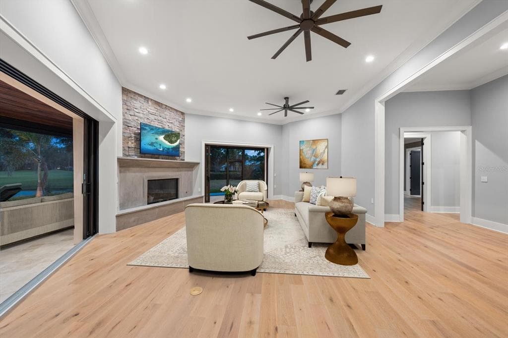 19 HIBISCUS ROAD photo 15