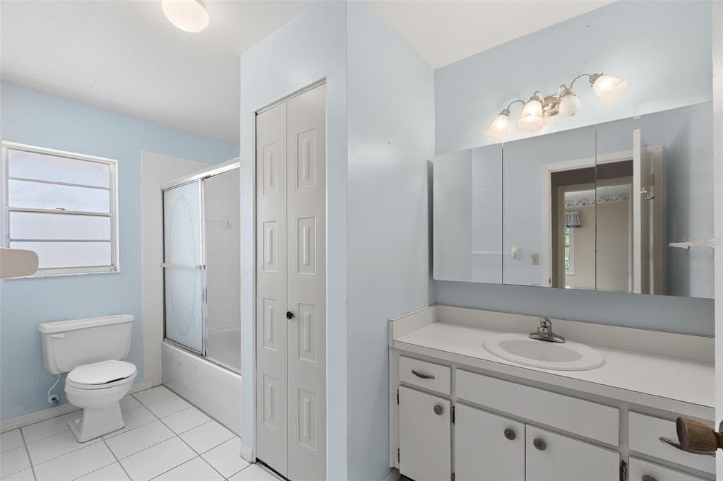 1027 BLUEWATER DRIVE photo 24