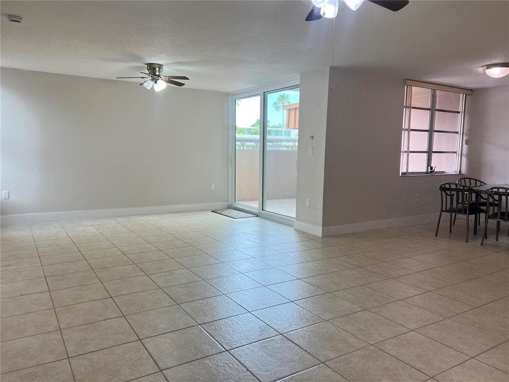 632 EDGEWATER DRIVE 139 photo 11