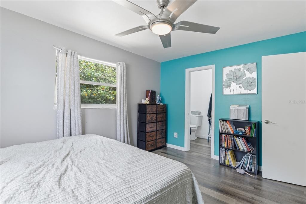 1609 CLEARVIEW AVENUE photo 9