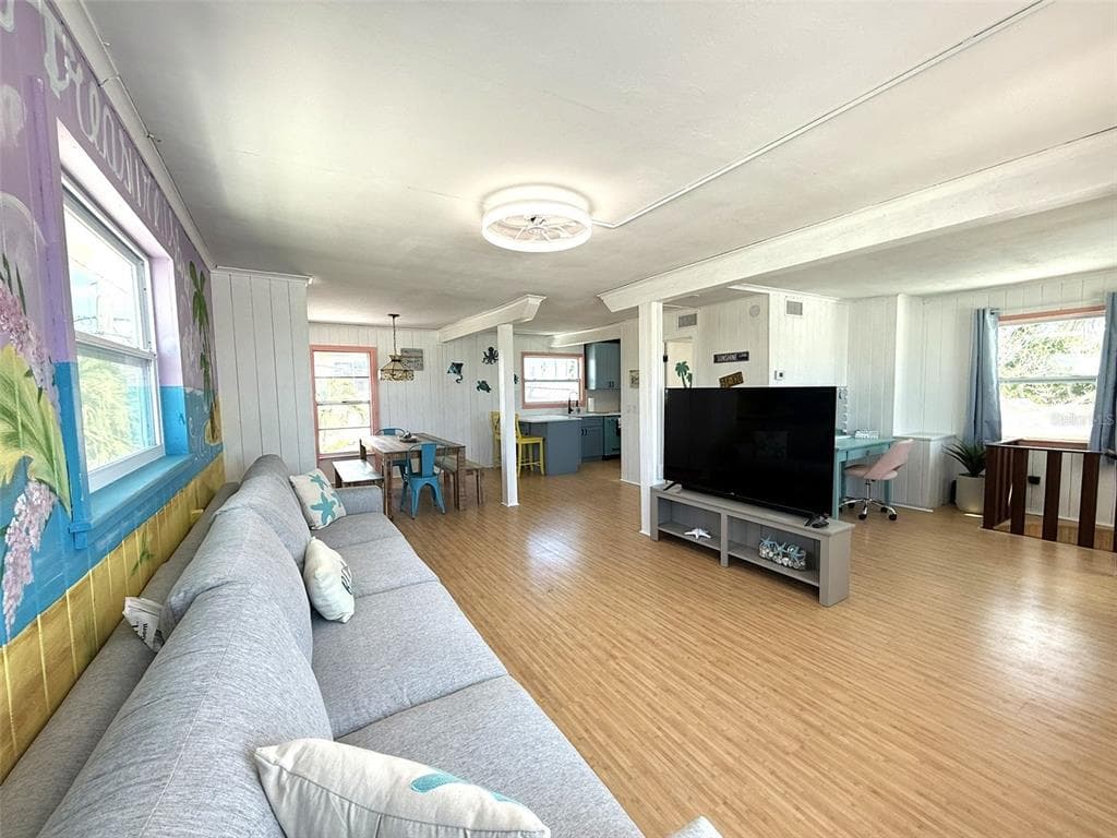 12609 SUNSHINE LANE photo 9