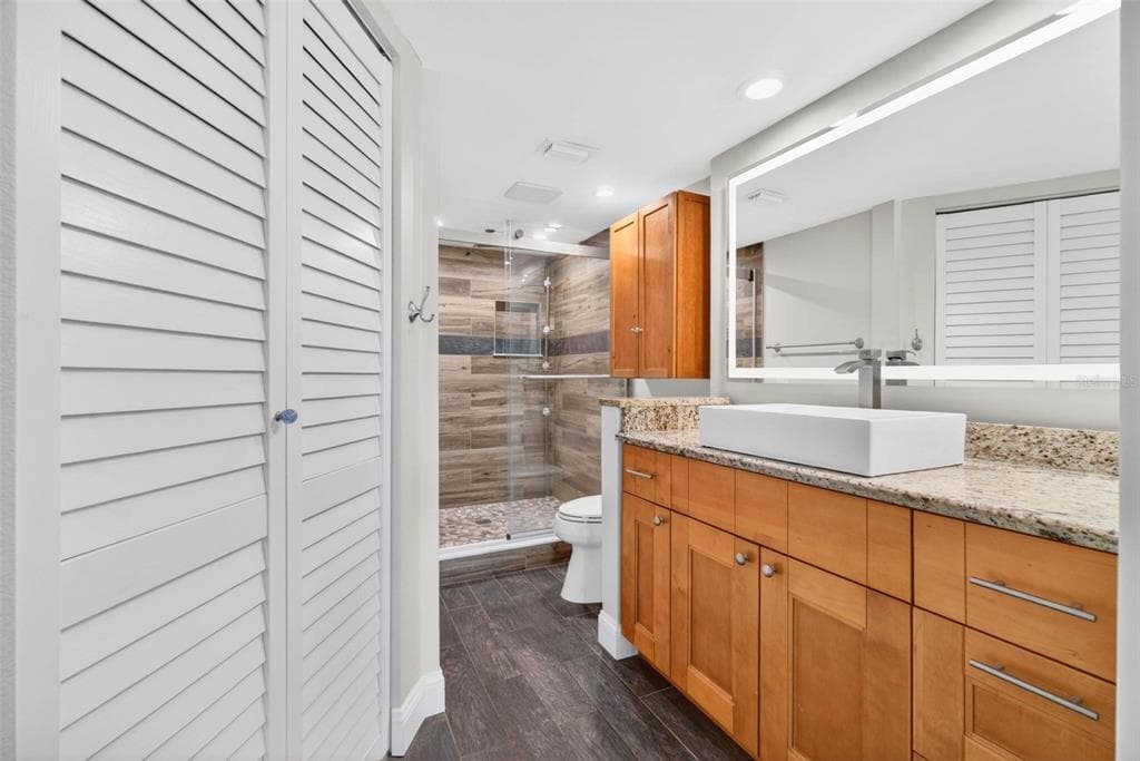 363 PINELLAS BAYWAY S 42 photo 23