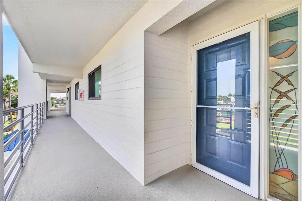 363 PINELLAS BAYWAY S 42 photo 6