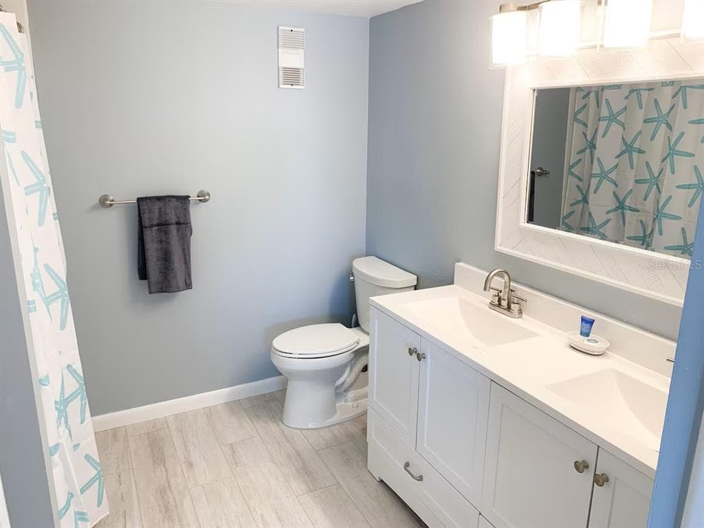 9825 HARRELL AVENUE 404 photo 19