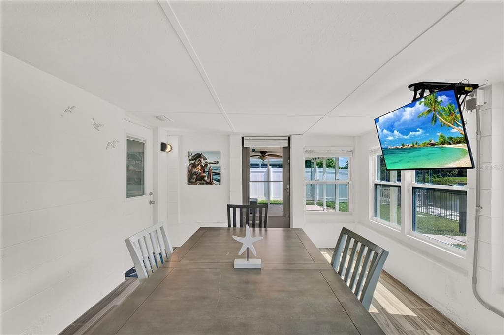 13526 OUTBOARD COURT photo 10
