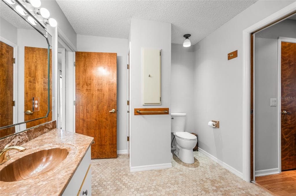 3098 MAUCK TERRACE photo 23