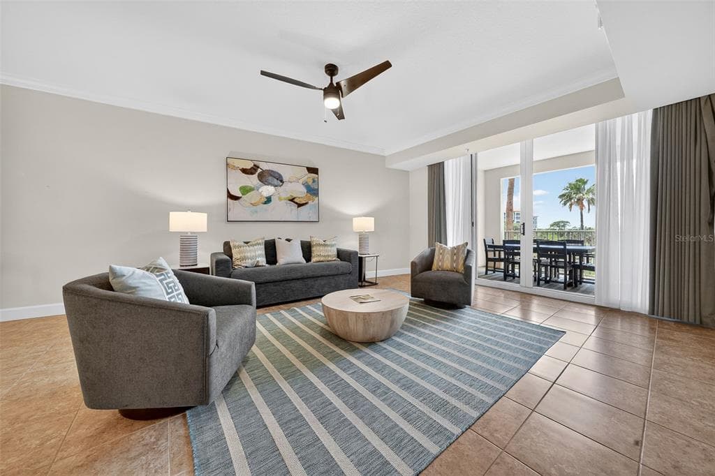 102 YACHT HARBOR DRIVE 365 photo 2