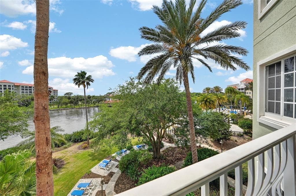 102 YACHT HARBOR DRIVE 365 photo 24