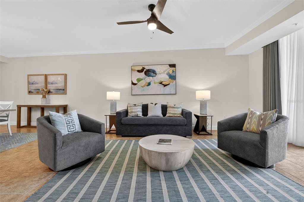 102 YACHT HARBOR DRIVE 365 photo 19