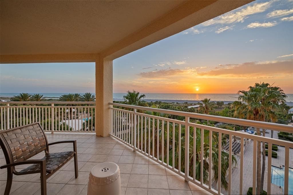 1180 GULF BOULEVARD 401 photo 22