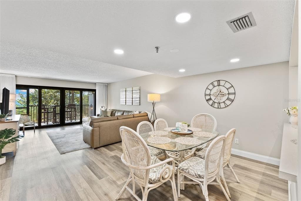 900 GULF BLVD 104 photo 6
