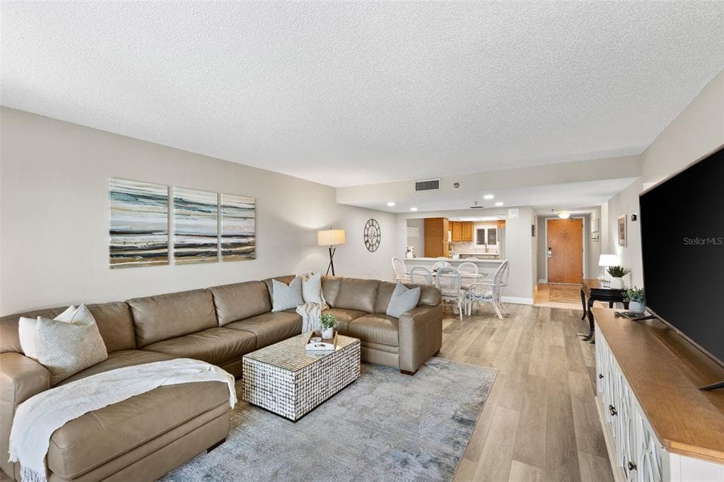 900 GULF BLVD 104 photo 8