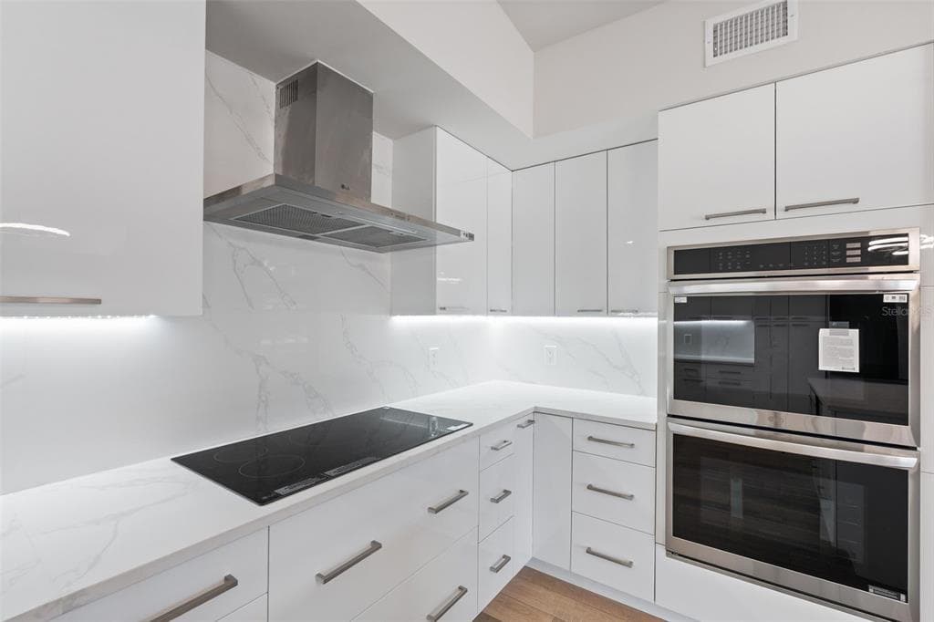 528 KEY ROYALE DRIVE photo 15