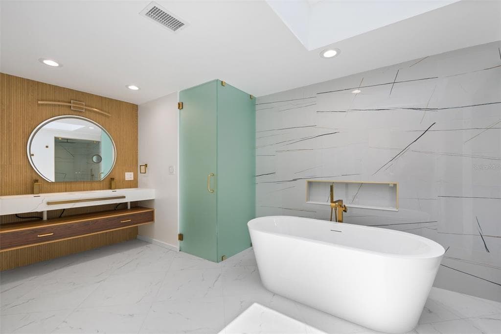 528 KEY ROYALE DRIVE photo 8