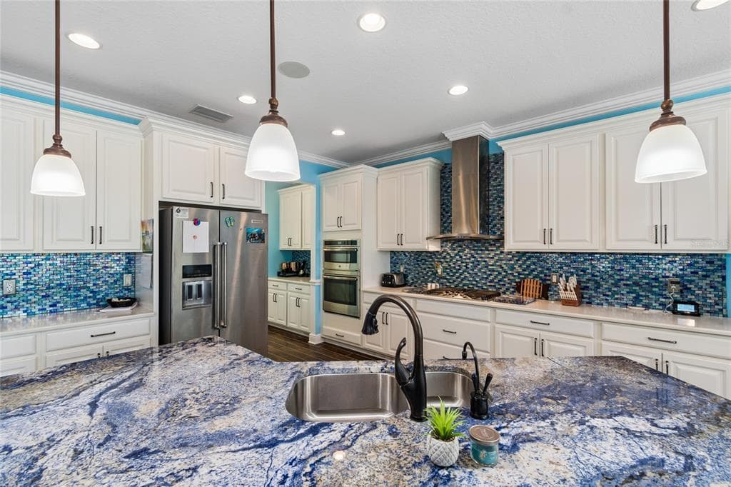 13218 BATTEN LANE photo 13