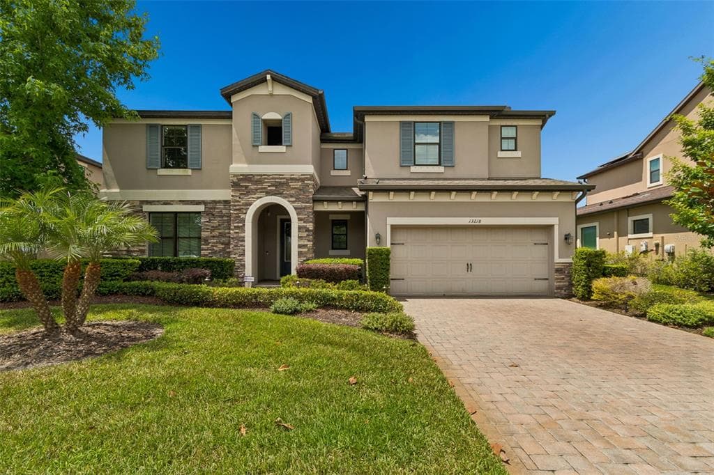 13218 BATTEN LANE photo 1
