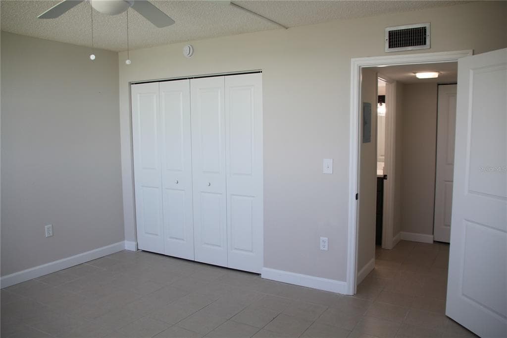 7560 BAY ISLAND DRIVE S 149 photo 10