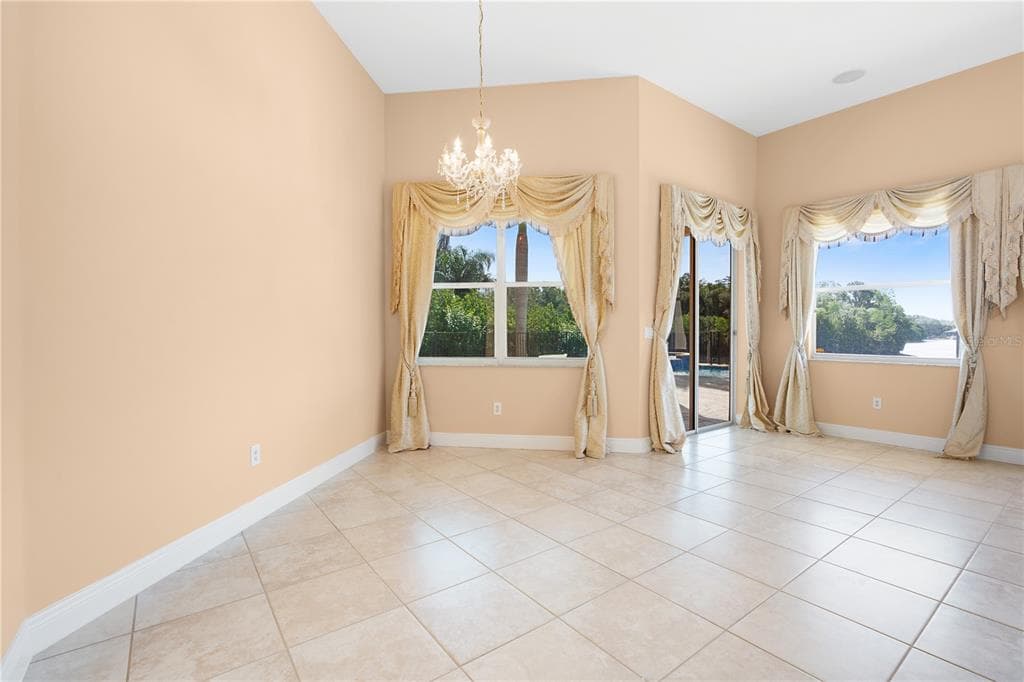 10603 CAYMAN ISLE COURT photo 22