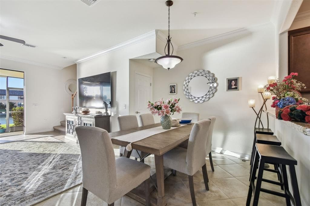 20252 LAGENTE CIRCLE photo 11