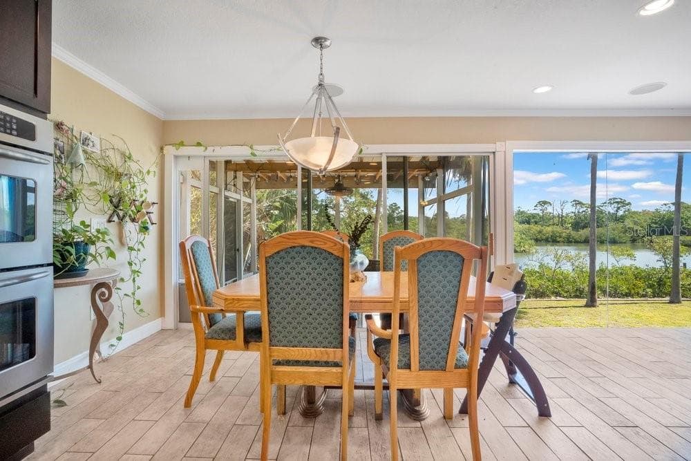 3858 SHORE BOULEVARD photo 19