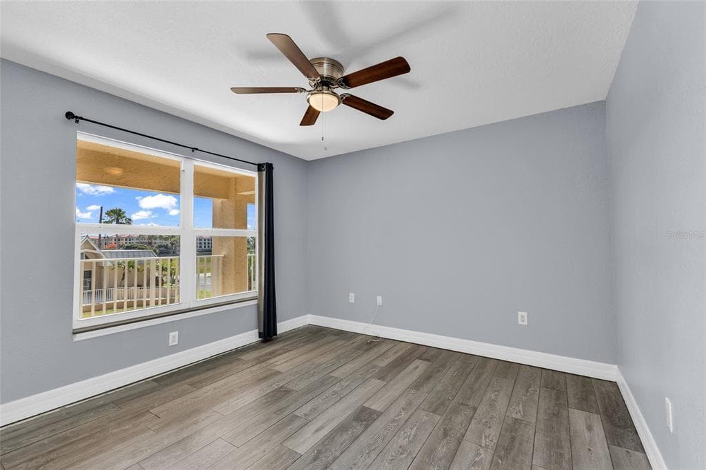 101 N MARION COURT 213 photo 15