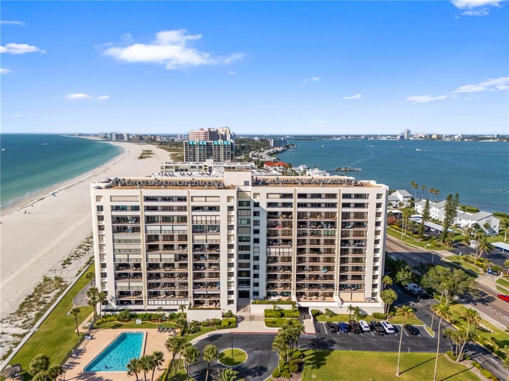 1460 GULF BOULEVARD 412 photo 1