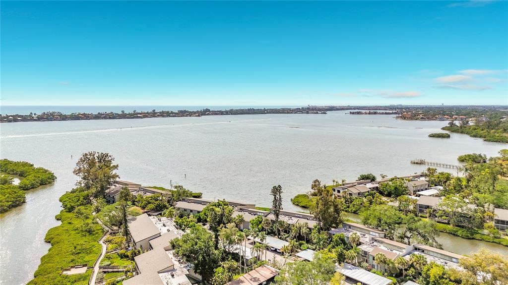 1515 PELICAN POINT DRIVE #BA185 2