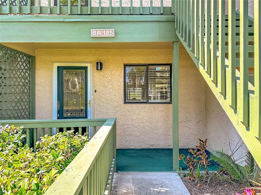 1515 PELICAN POINT DRIVE BA185 photo 6