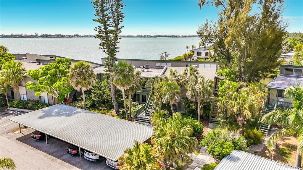 1515 PELICAN POINT DRIVE #BA185 3
