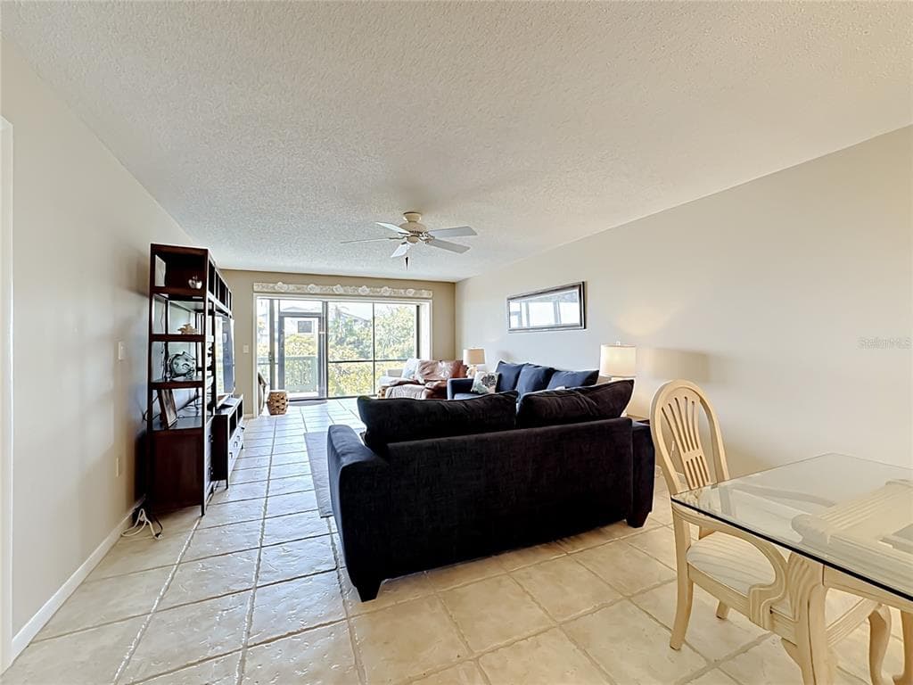 1515 PELICAN POINT DRIVE BA185 photo 20