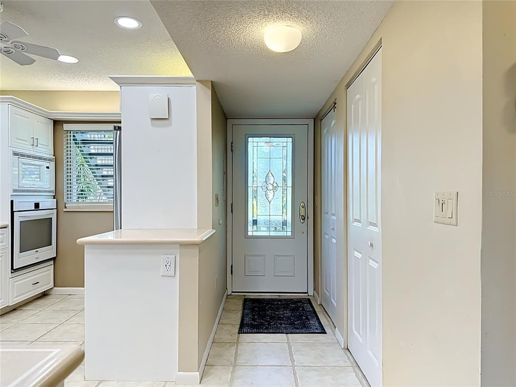 1515 PELICAN POINT DRIVE BA185 photo 9