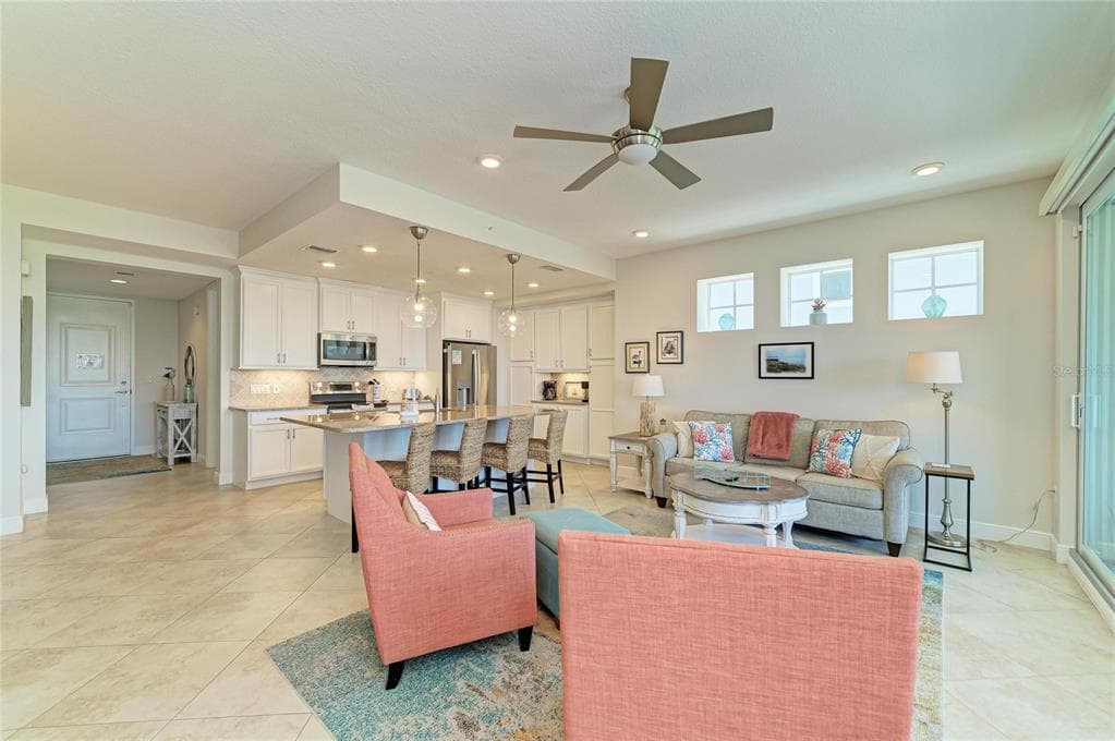 392 ARUBA CIRCLE 102 photo 23
