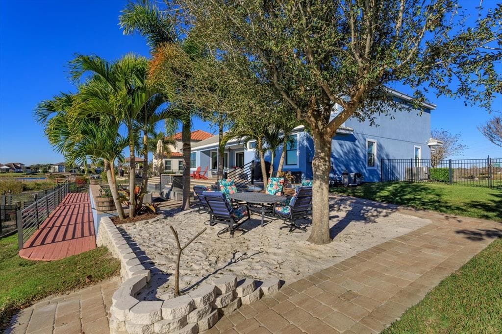 15532 AVENUE OF THE ARBORS 3