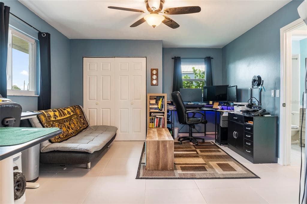 140 BARRE DRIVE NW photo 13