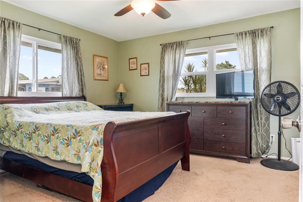 140 BARRE DRIVE NW photo 16