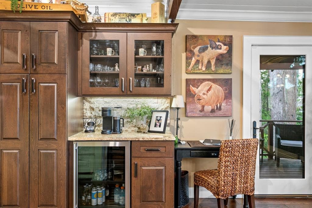 8817 ROBERTS ROAD photo 24