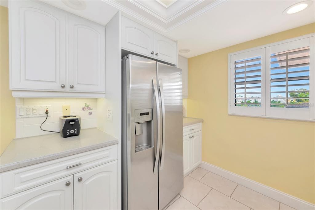 6480 MIDNIGHT PASS ROAD 503 photo 13