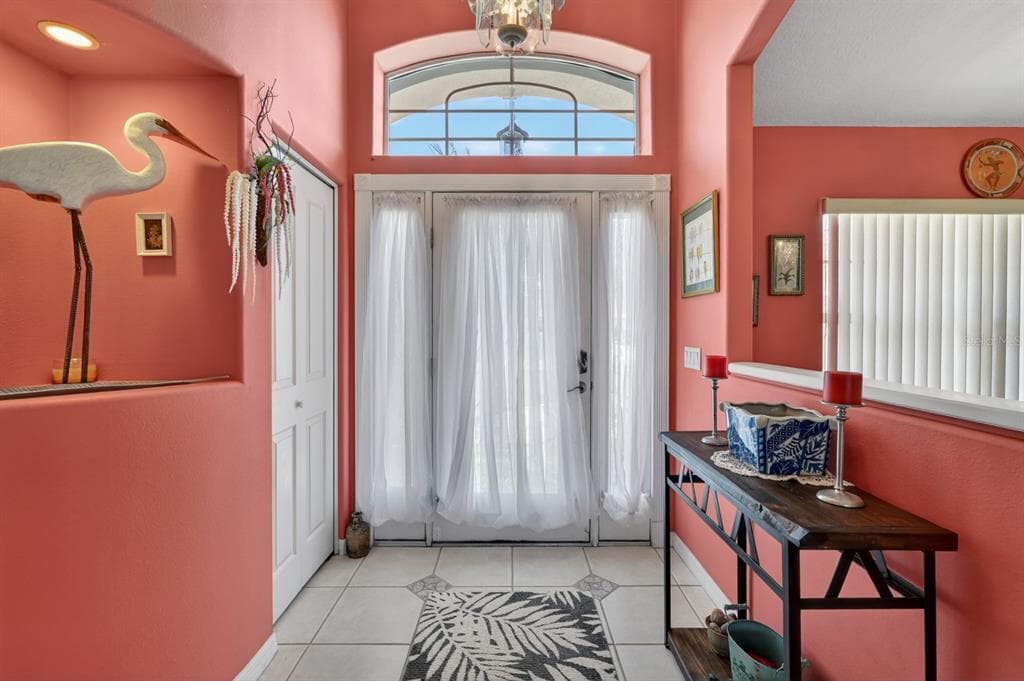 15 CRANDON COURT photo 11