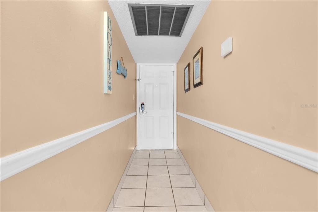 19610 GULF BOULEVARD 308 photo 5