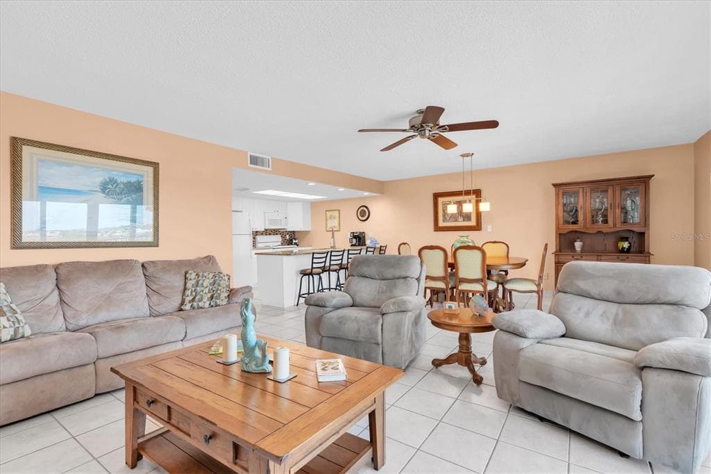 19610 GULF BOULEVARD 308 photo 8