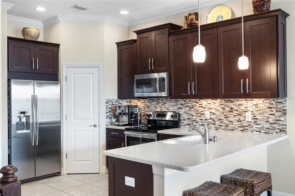 3226 NAUTICAL PLACE S photo 11