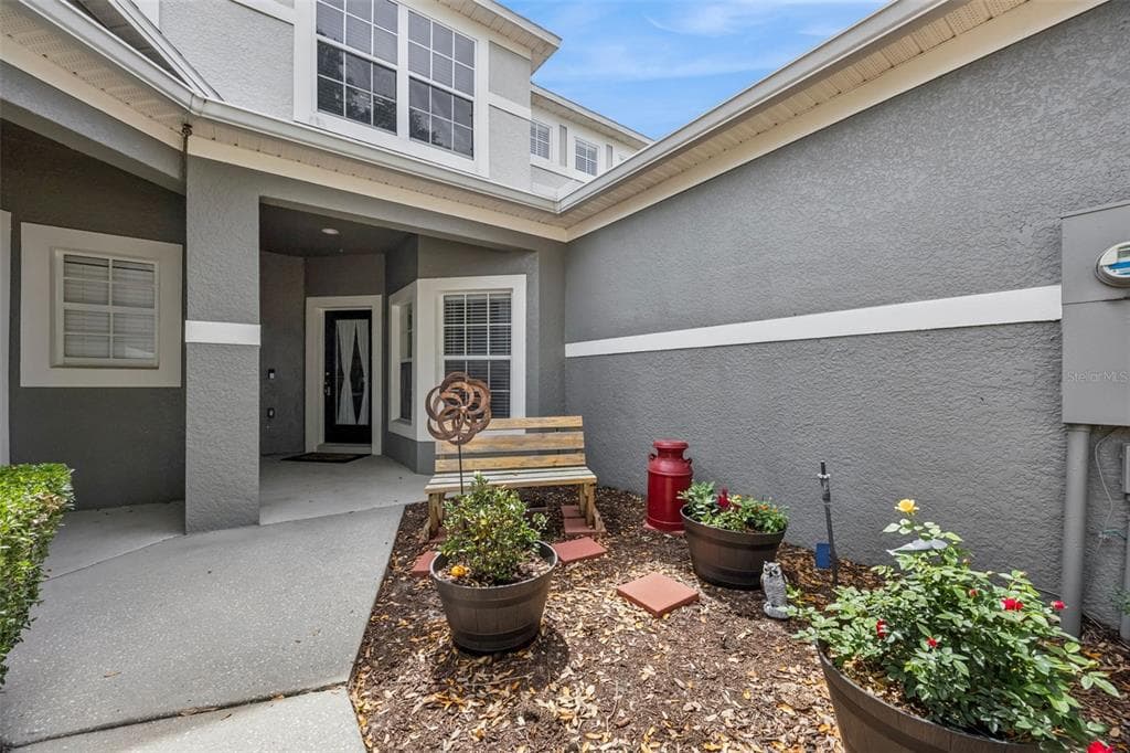 1422 TRAVERTINE TERRACE photo 3