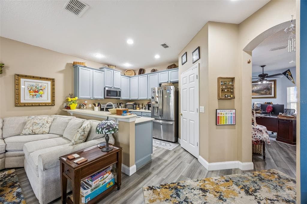 1422 TRAVERTINE TERRACE photo 9